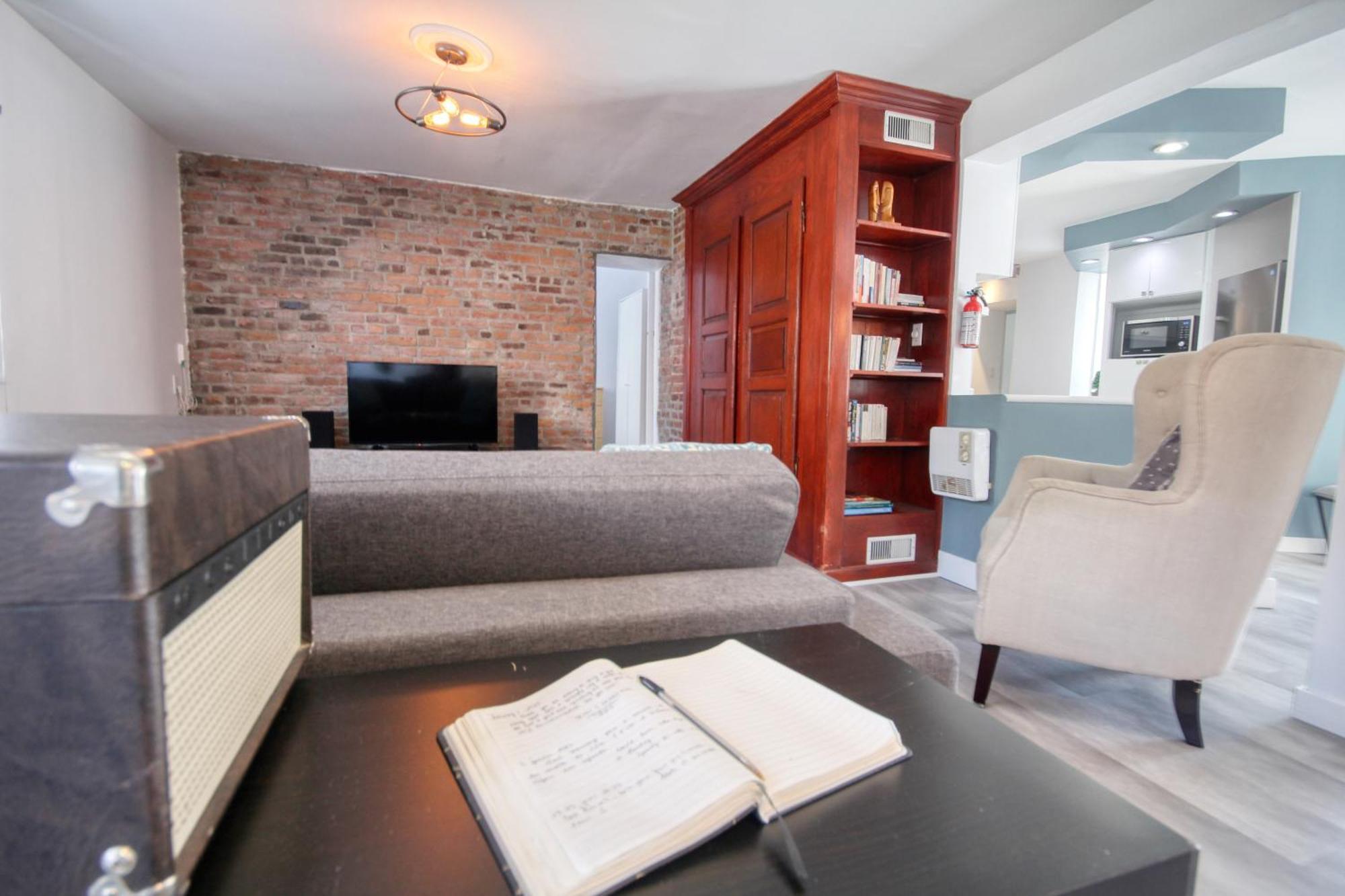 Quebec Grand Appartement By Hebergements Dcl Экстерьер фото