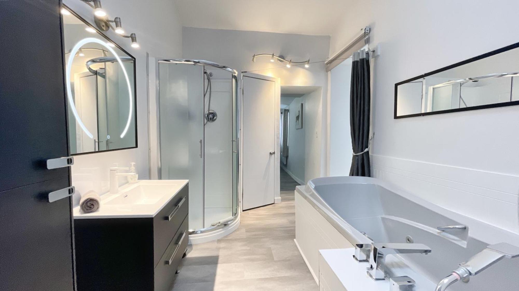 Quebec Grand Appartement By Hebergements Dcl Экстерьер фото